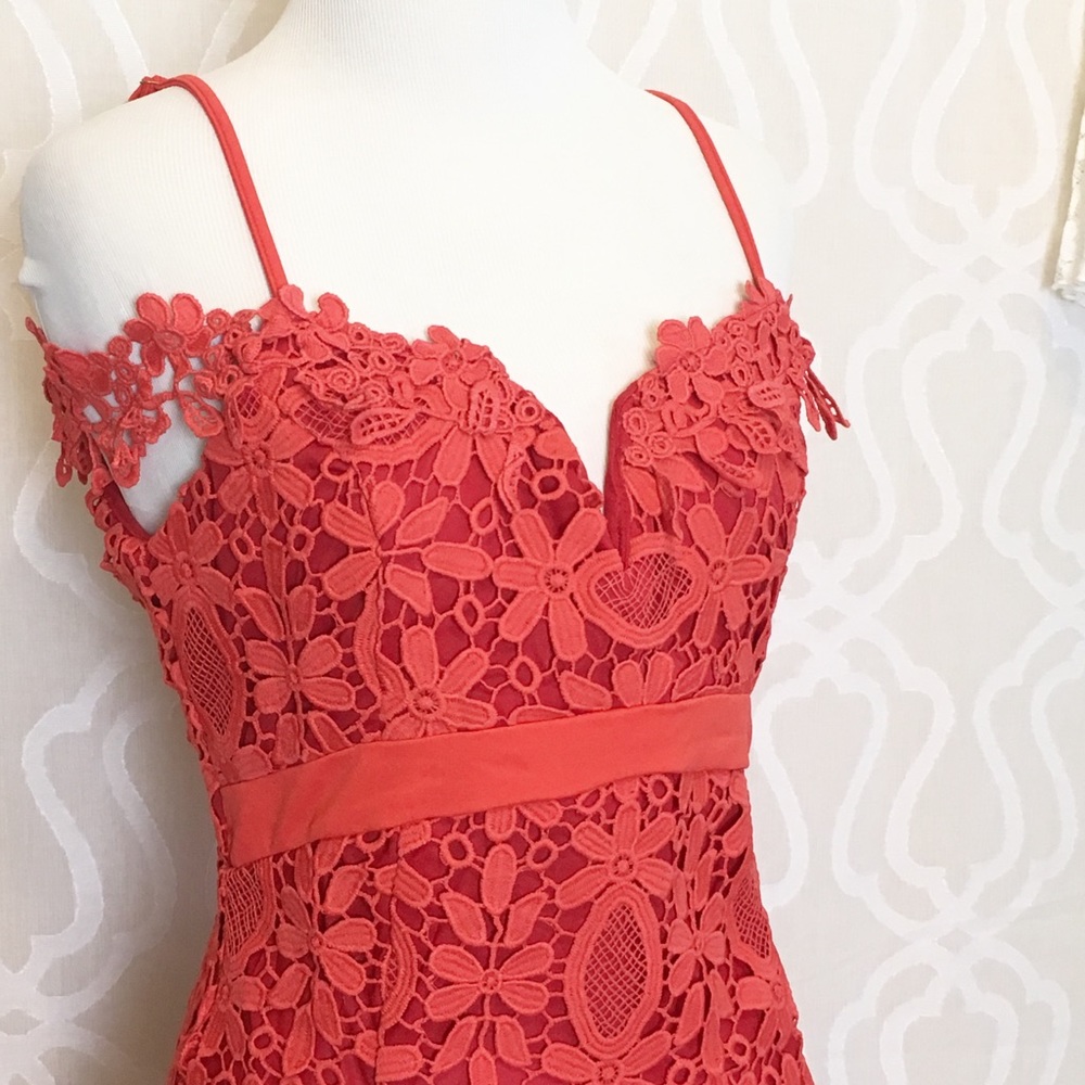 *LAST ONE* Red Coral Crochet Dress - Picture 5 of 6